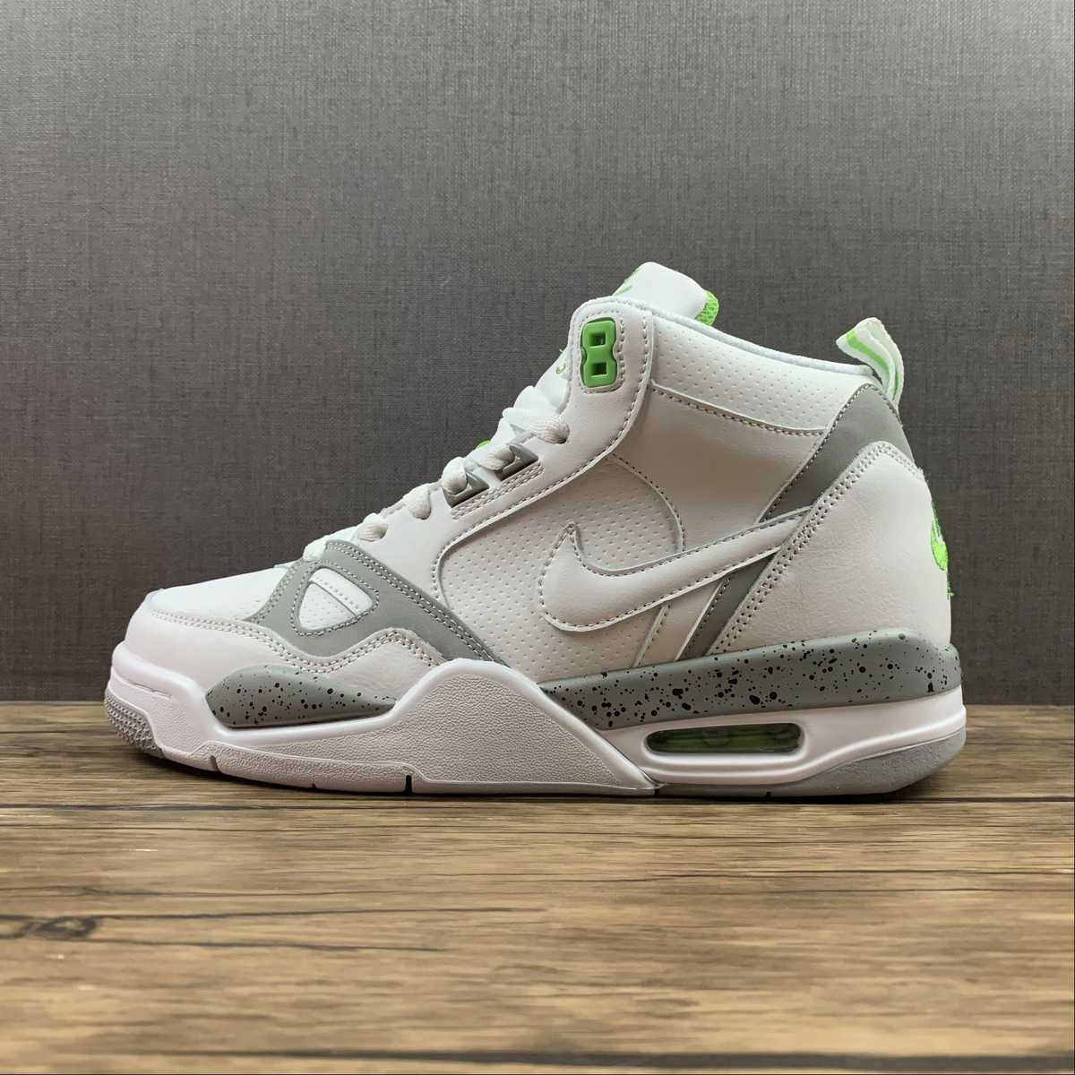 Air Flight 13 Mid White Grey Green 579961-106 Multi - surface