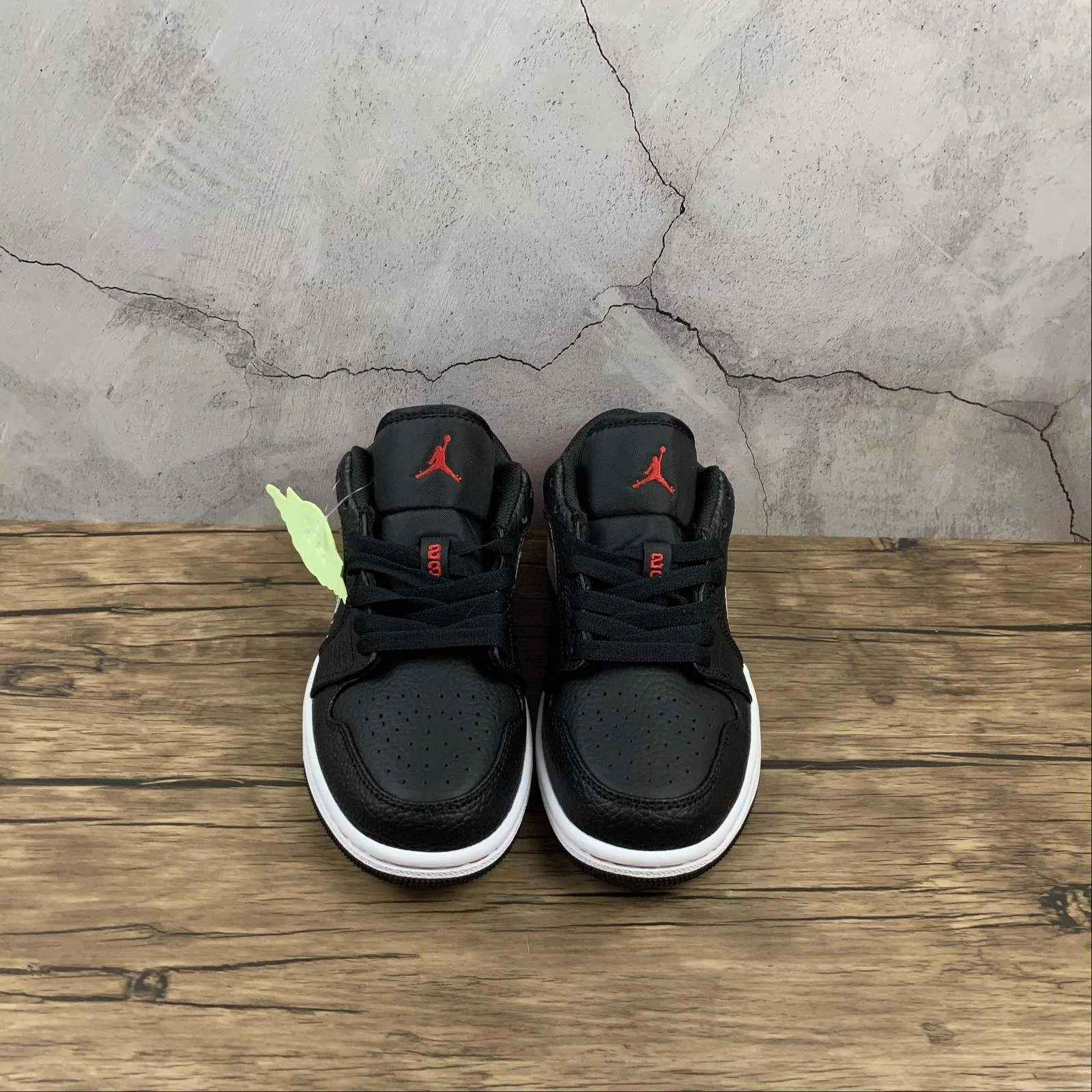 Breathable soles Air Jordan 1 Low SE Black Red Brushstroke Swoosh DA4659-001