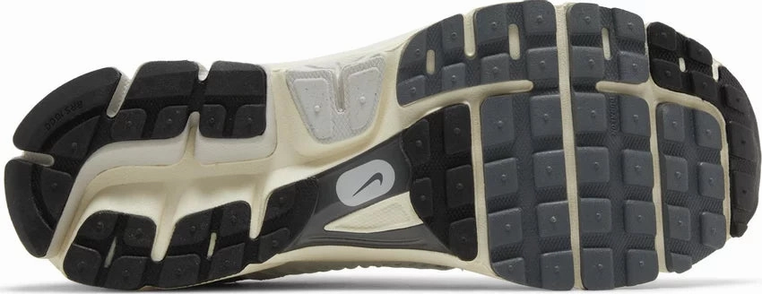 long - distance - runner Nike Vomero Platinum Tint