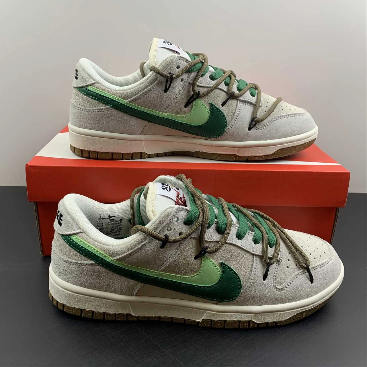 Smooth Fit Dunk Low SE Summit White Phantom-Cinnabar