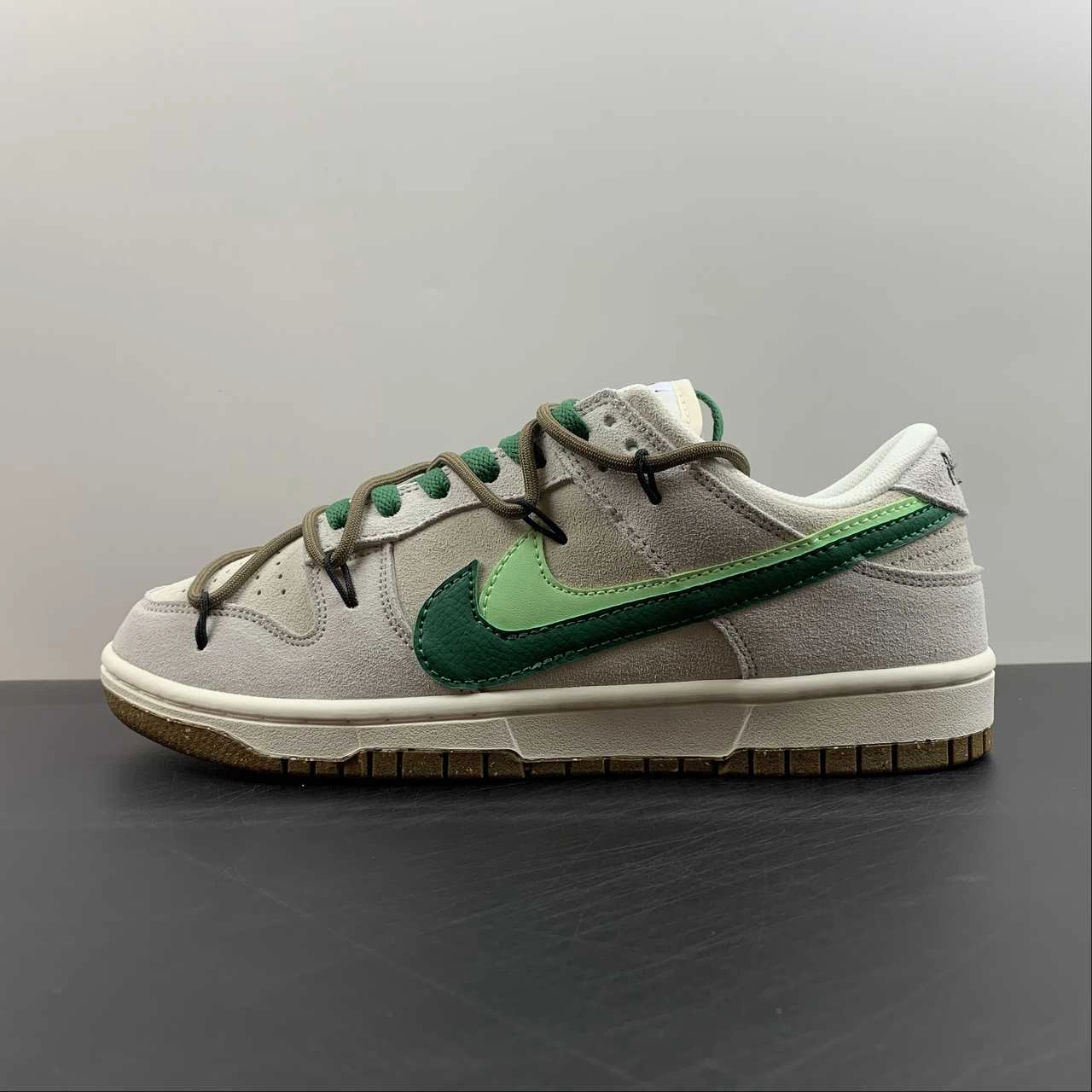 Dynamic Arch Dunk Low SE Summit White Phantom-Cinnabar