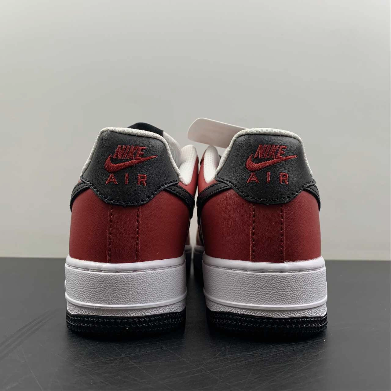 Low key style Comfy Walking Air Force 1 Low Team Red White Black FD0300-600