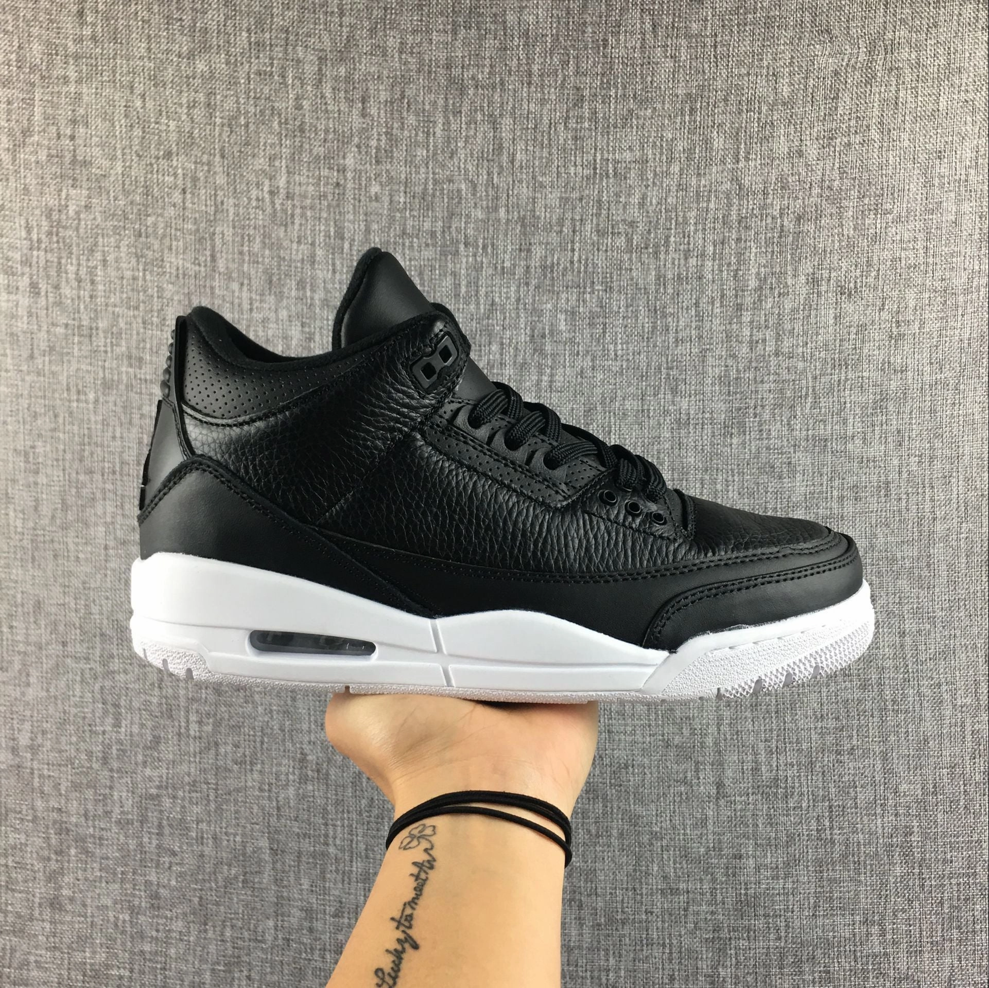Air Jordan 3 Retro ??Cyber Monday?? 136064-020 Fresh Style LaceUp