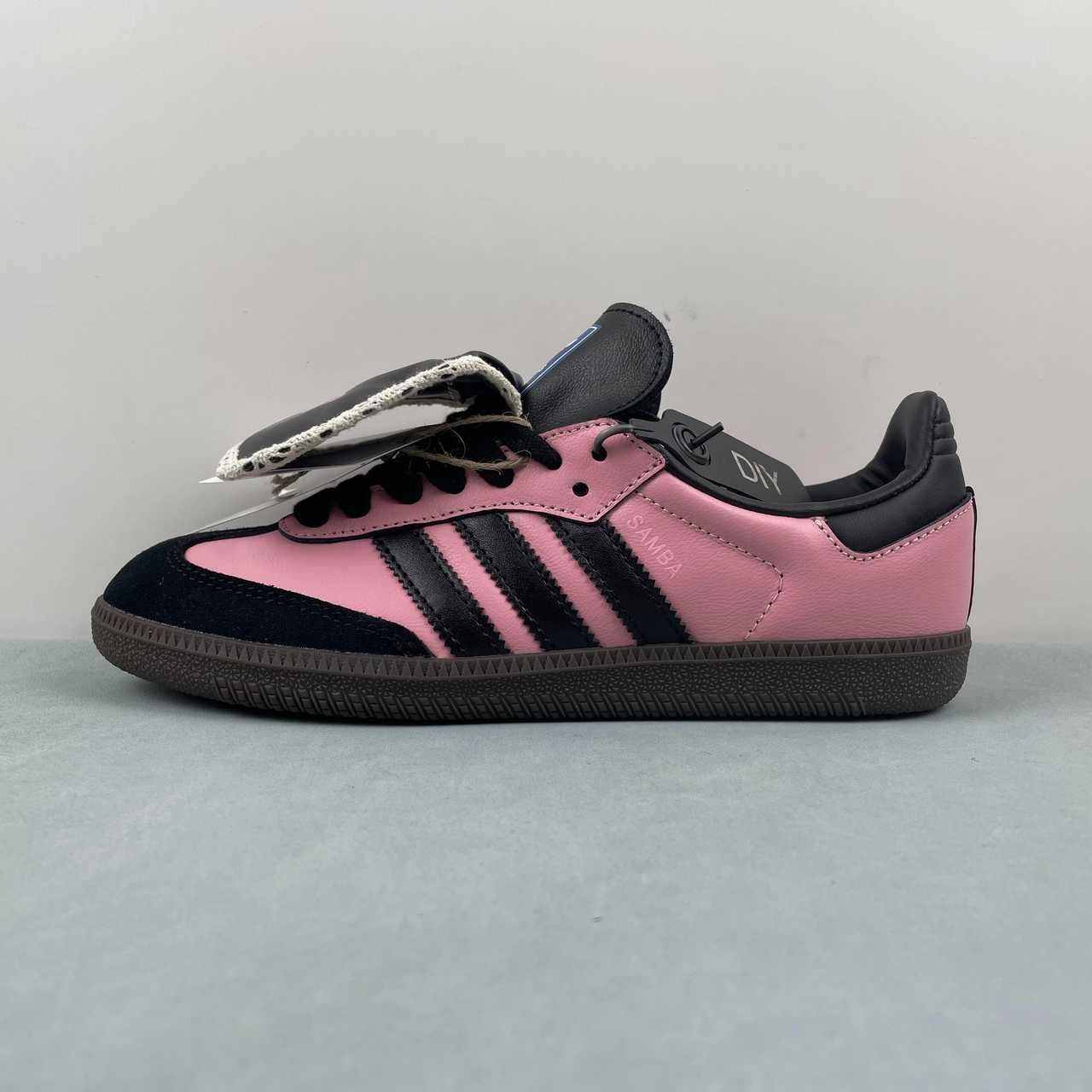 Travel Edge Adidas SAMBA OG Pink Black B75807