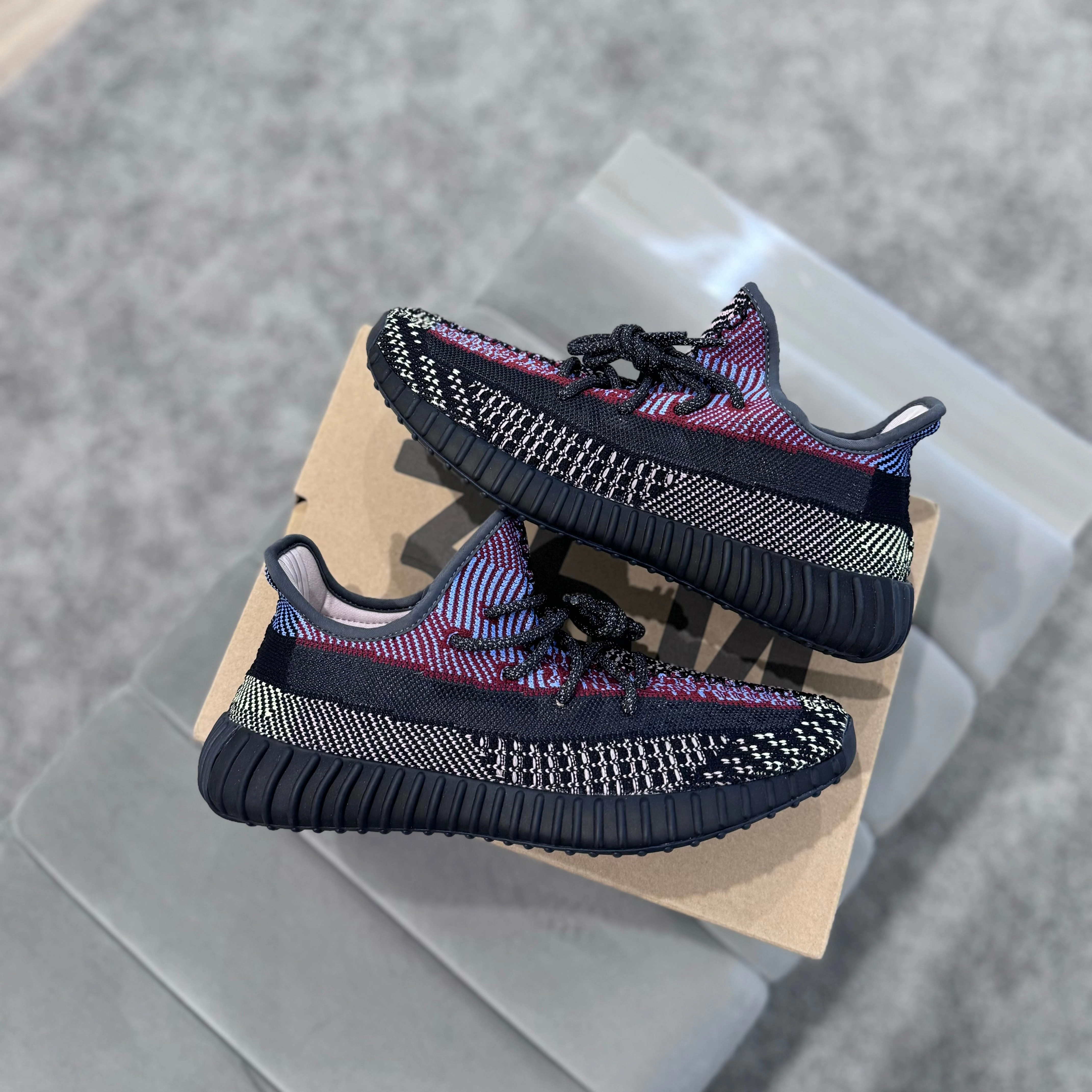 YEEZY 350 V2 'YECHEIL' Blossom Lane