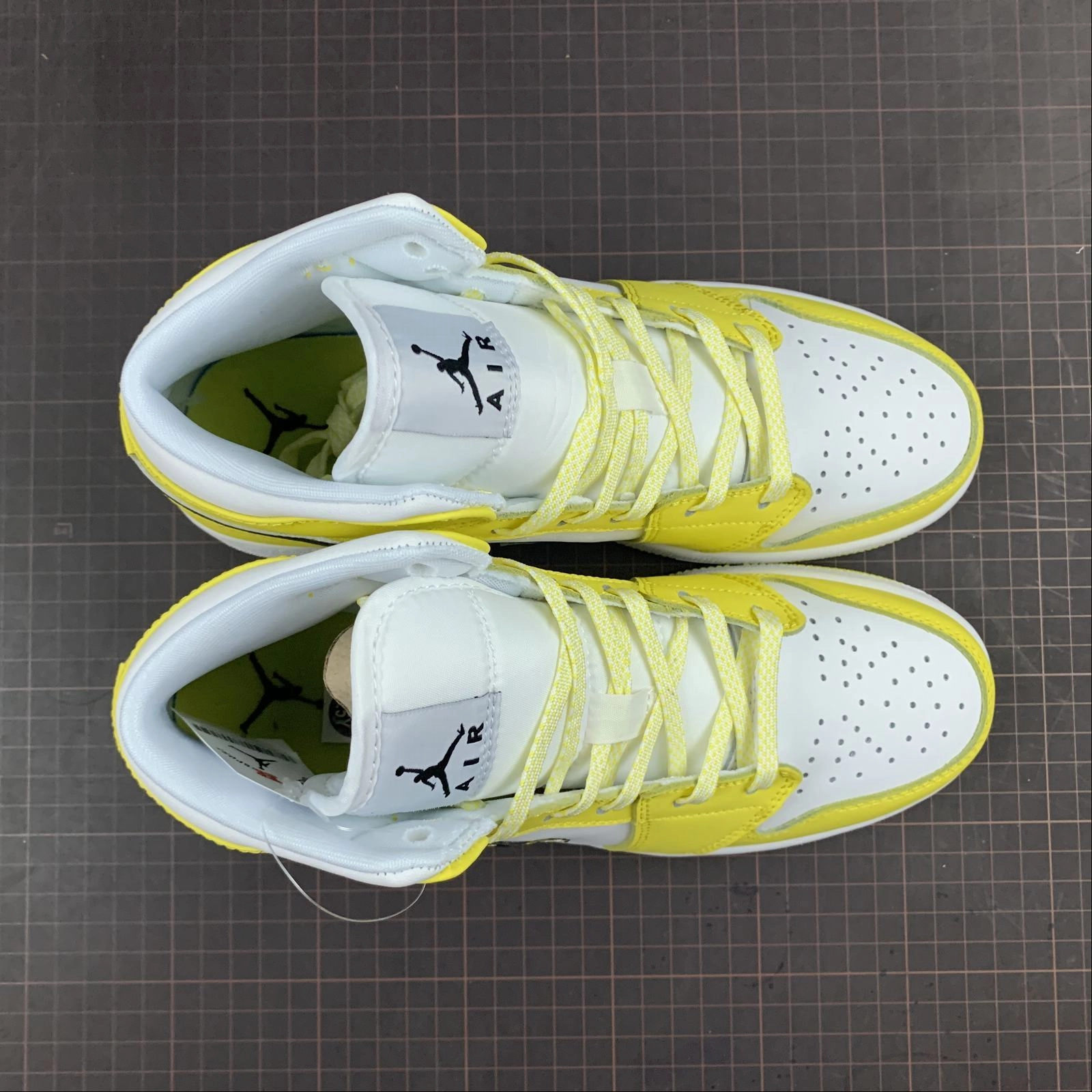 All-day Comfort TrailRunning Air Jordan 1 Mid SE (GS) Embroidery Rose AV5174-700