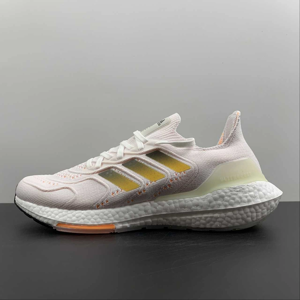 Unique Design Elastic Lace System Adidas UltraBoost 22 White Orange