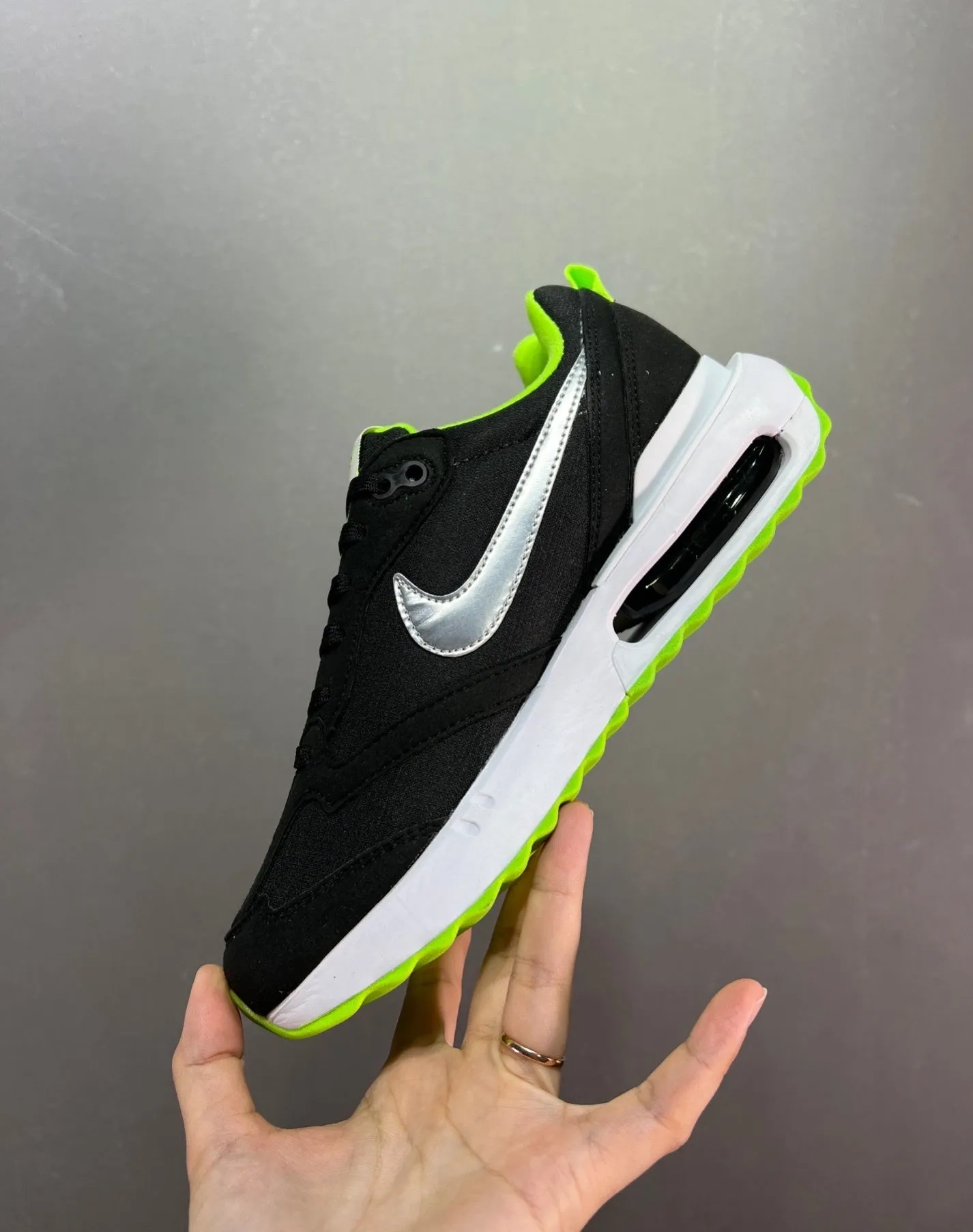 toe box roomy Air Max Dawn Black Chrome Green Strike DH3157-001