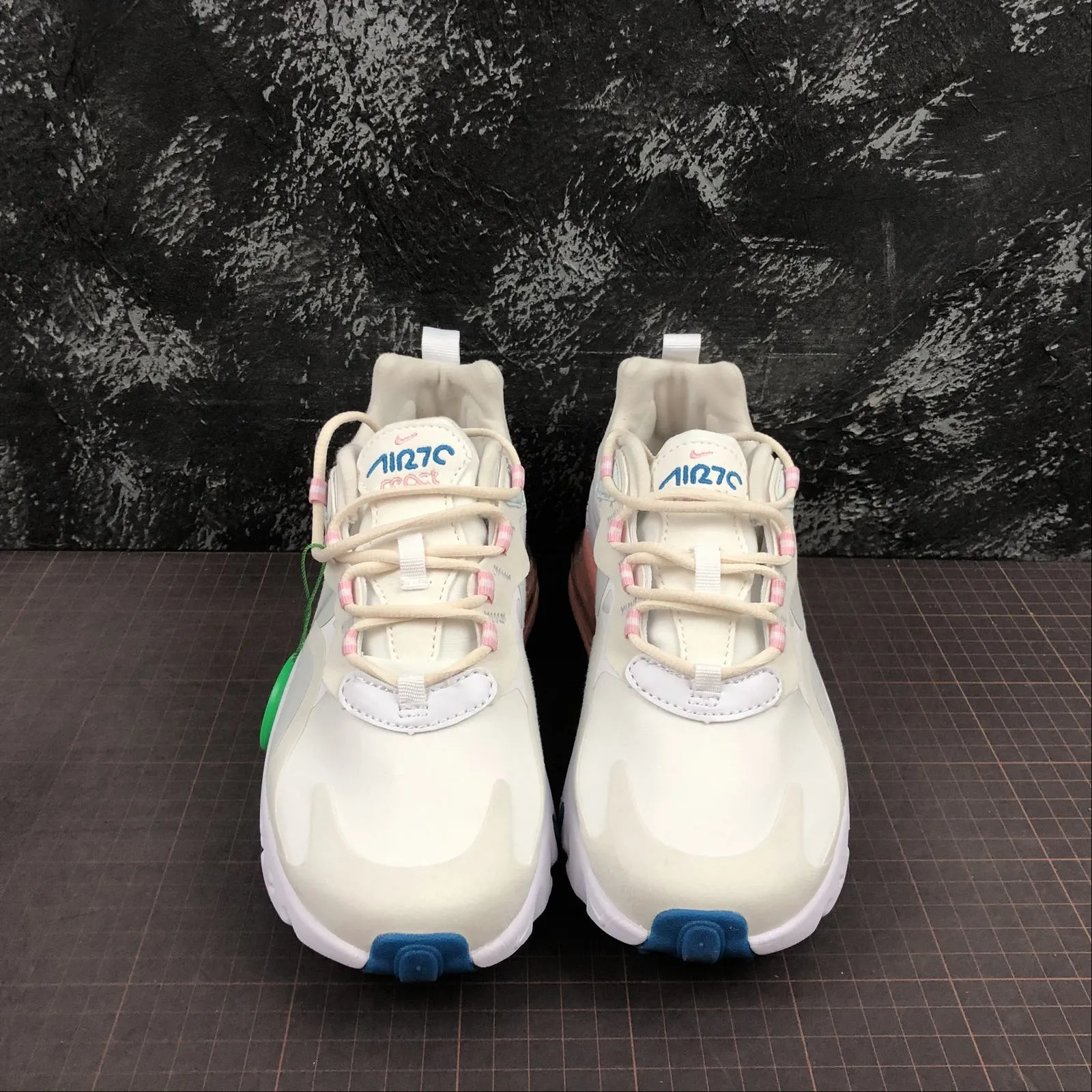 Air Max 270 React White Pink Blue AO6174-100 CarbonRubberOutsole