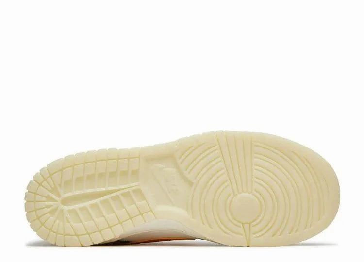 Urban Commuter Nike Dunk Low Halloween (GS)