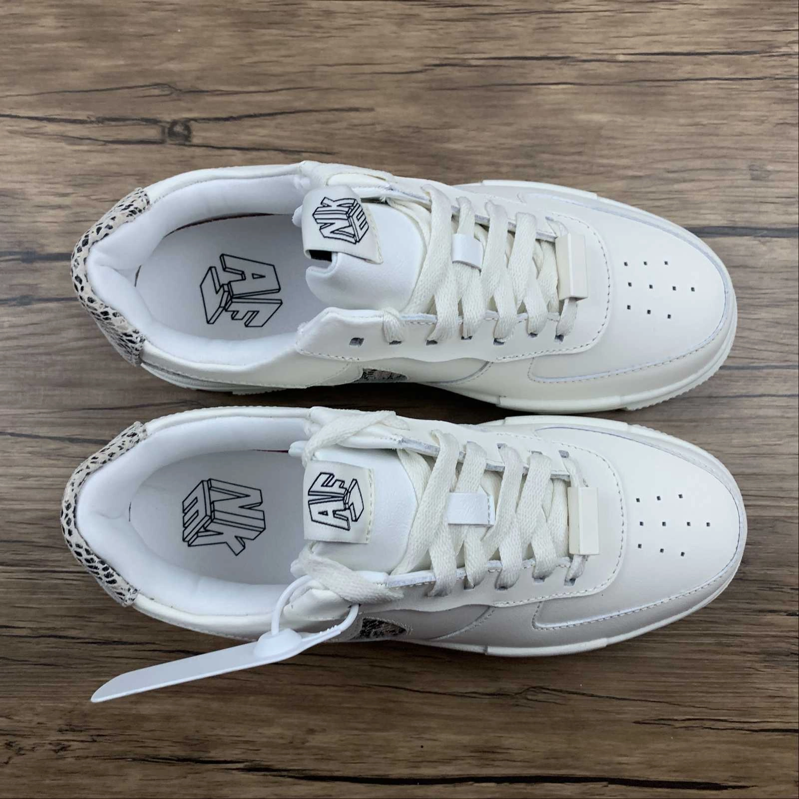 Easy Slip-On Daily Utility Air Force 1 PIXEL Sail Snake Desert Sand College Grey CV8481-101