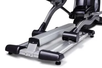 Spirit CE800 Commercial Elliptical Trainer