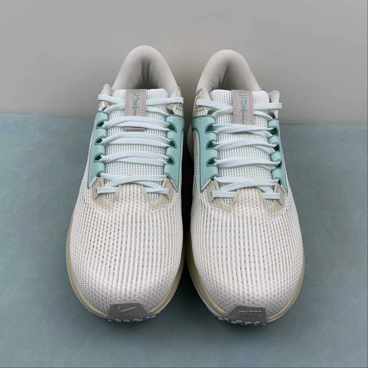 Air Zoom Pegasus 40 Phantom White Jade Ice Sail FN7629-030 Secure fit Fit design supports the foot without tightness