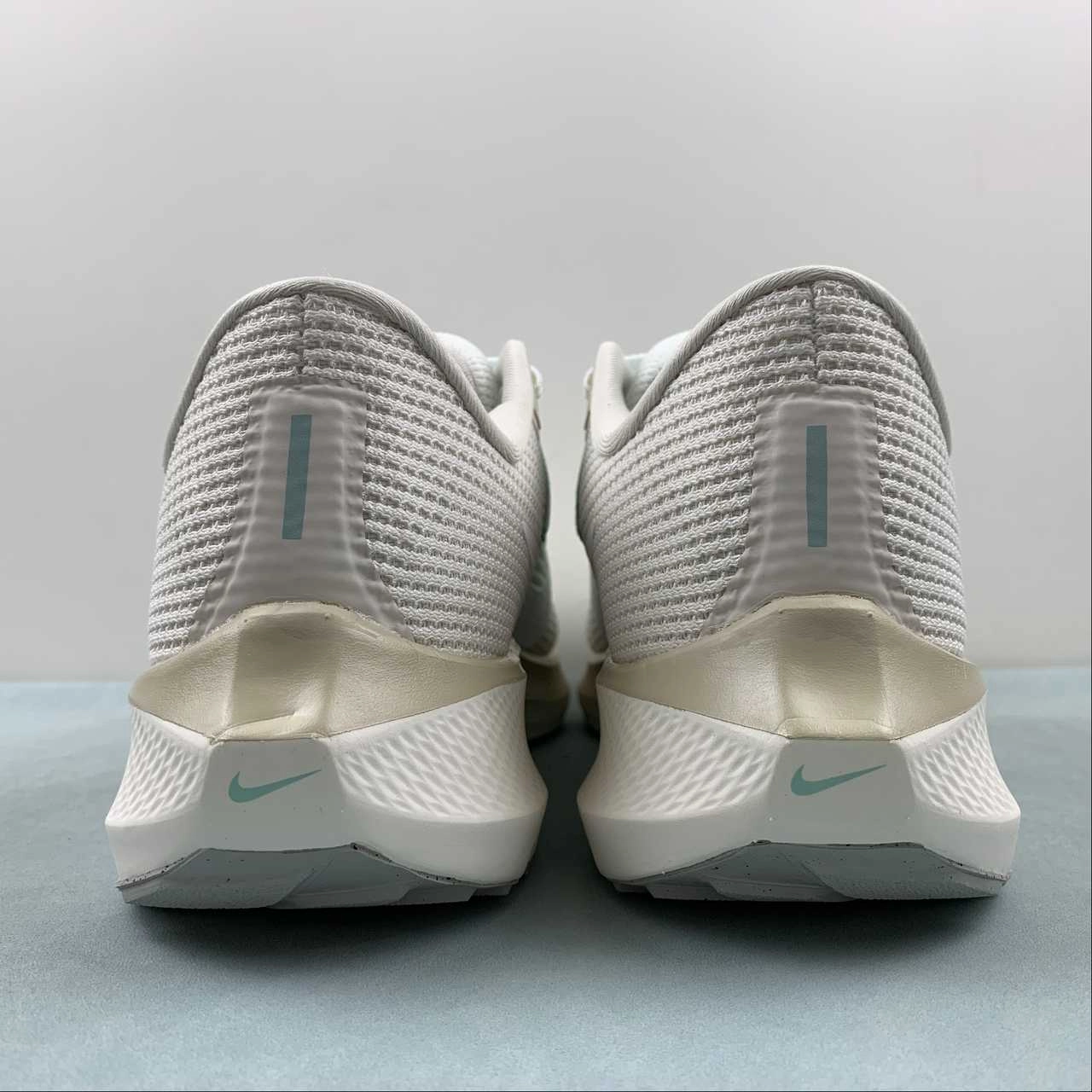 Explosive Power Air Zoom Pegasus 40 Phantom White Jade Ice Sail FN7629-030