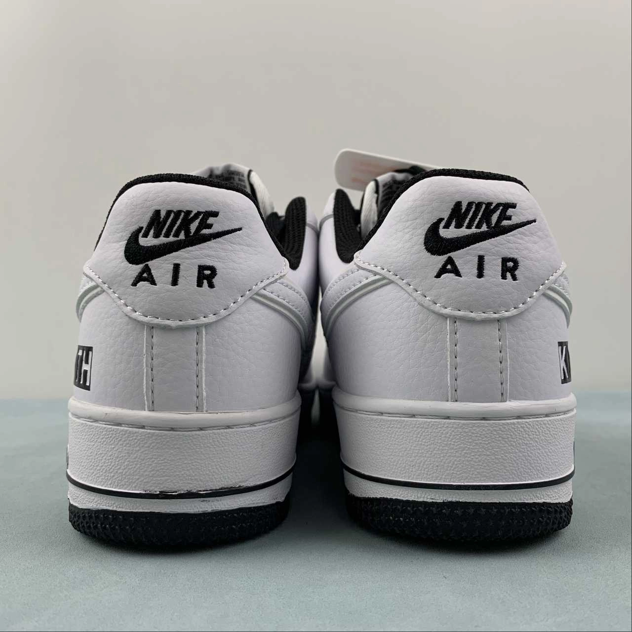 Kith x Air Force 1 07 Low White Black KT1659-001 Glow Hike
