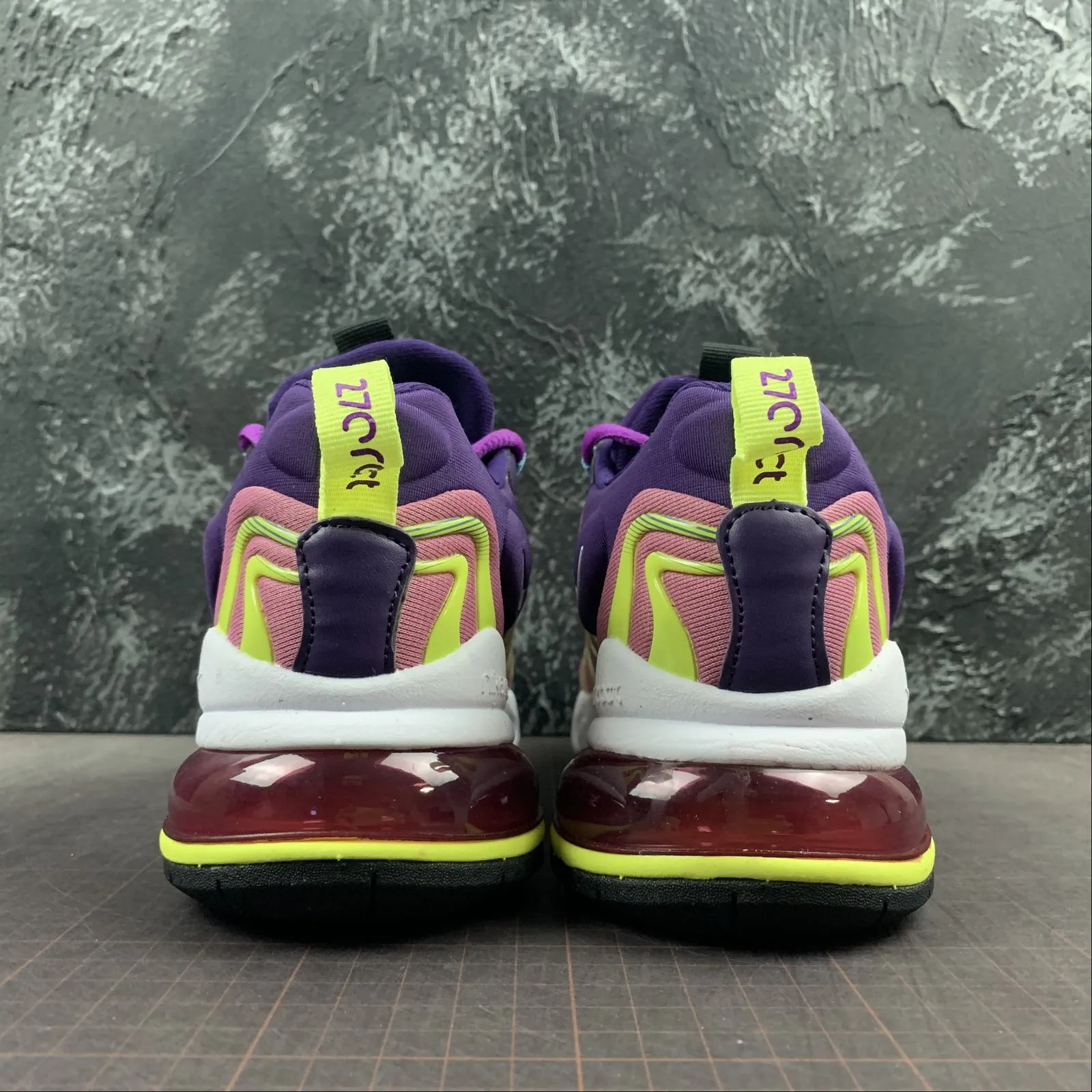 Air Max 270 React ENG Magic Flamingo White CK2595-500 arch - shaped insoles