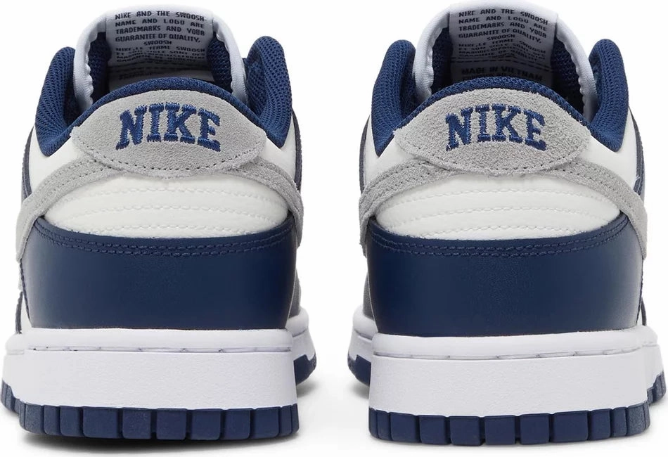 Nike Dunk Low Midnight Navy Abduction Guide Seam Free Interior