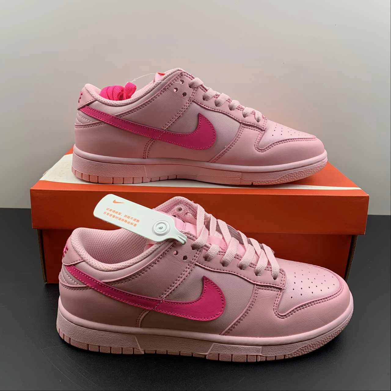 Urban Speed SB Dunk Low PS Triple Pink DH9756-600