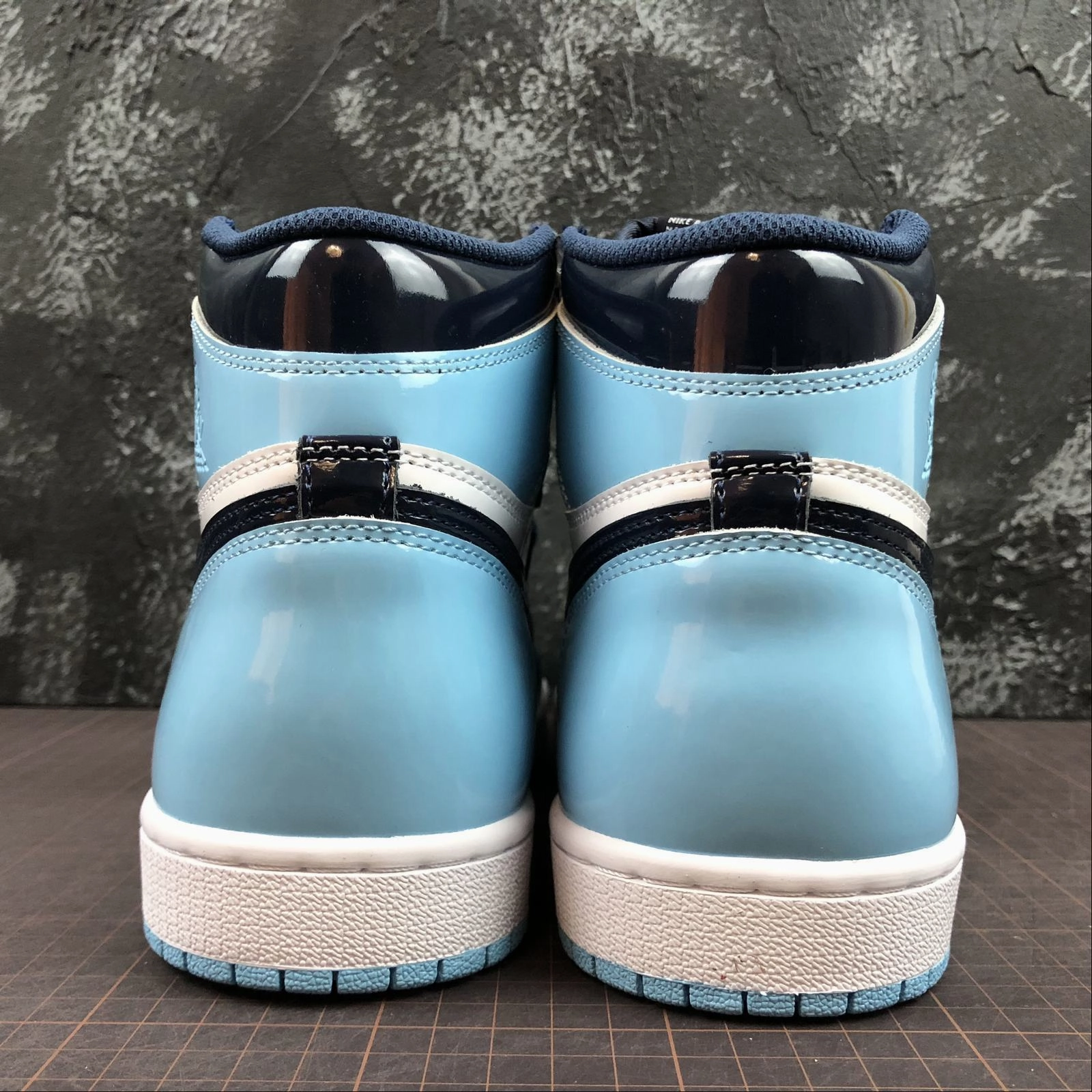 Air Jordan 1 Retro High OG White Month CD0461-401 Refined fit