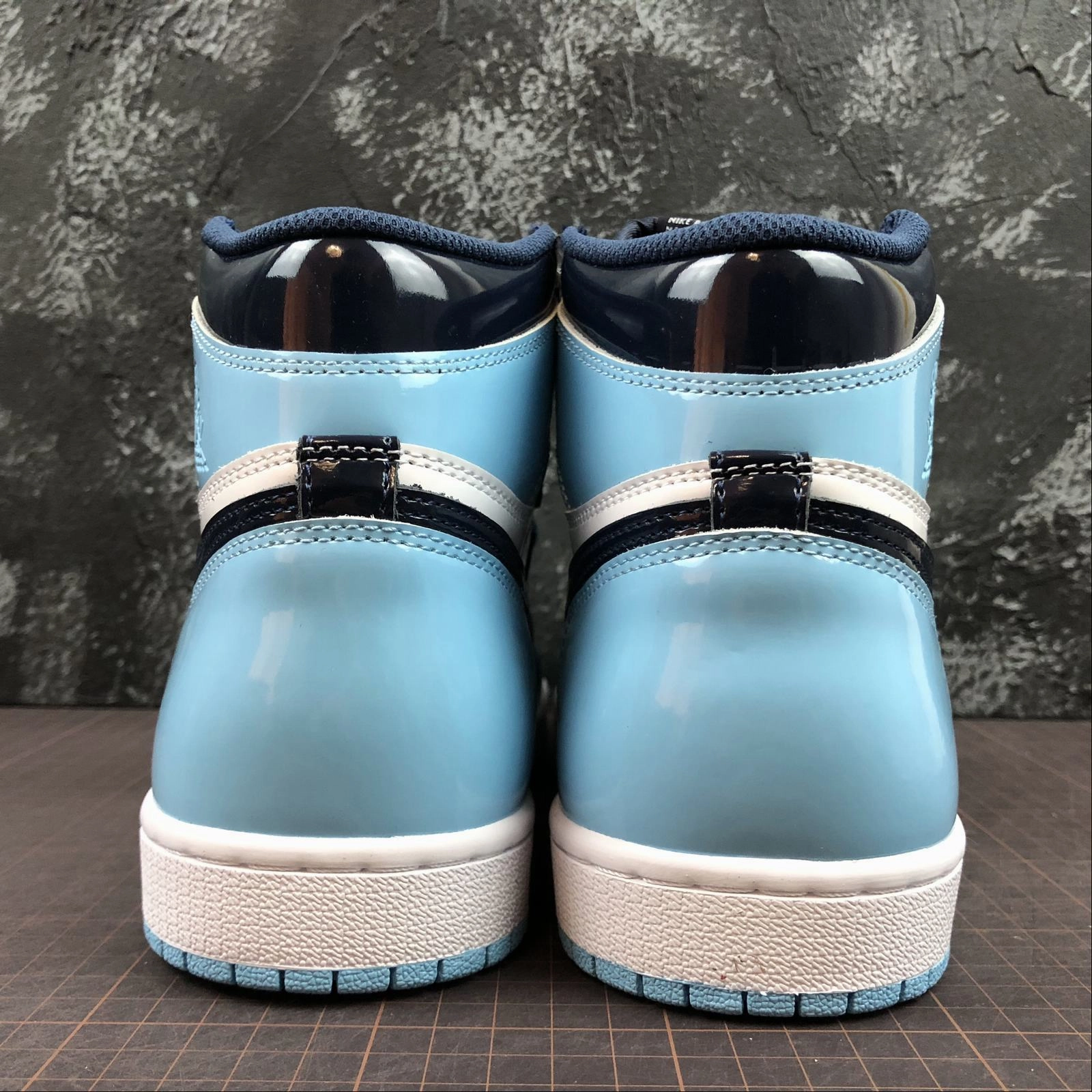 Air Jordan 1 Retro High OG White Month CD0461-401 Pressure Dispersing Footbed