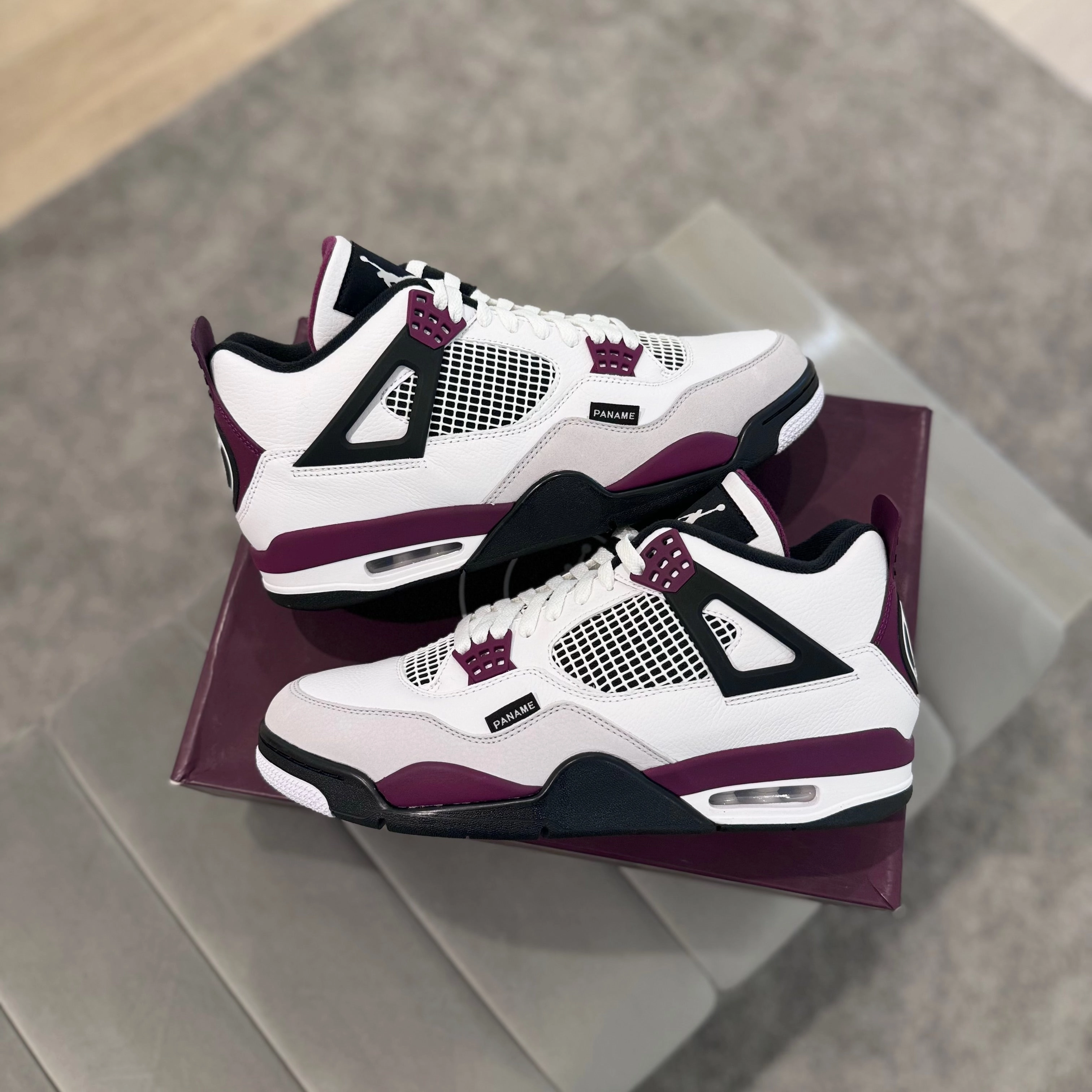 Modern Outfit Reflective Detail JORDAN 4 ??PSG??