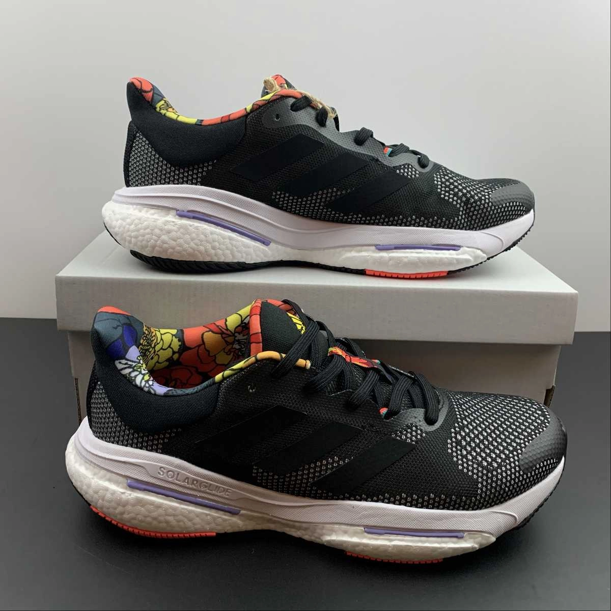 cushioned - sole shoes road - running Adidas Solar Glide 5 Black White Yellow GX5471