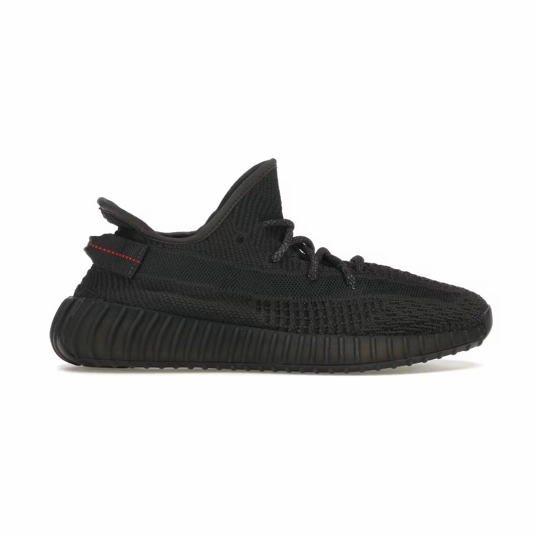 Race day YEEZY 350 V2 'BLACK STATIC??