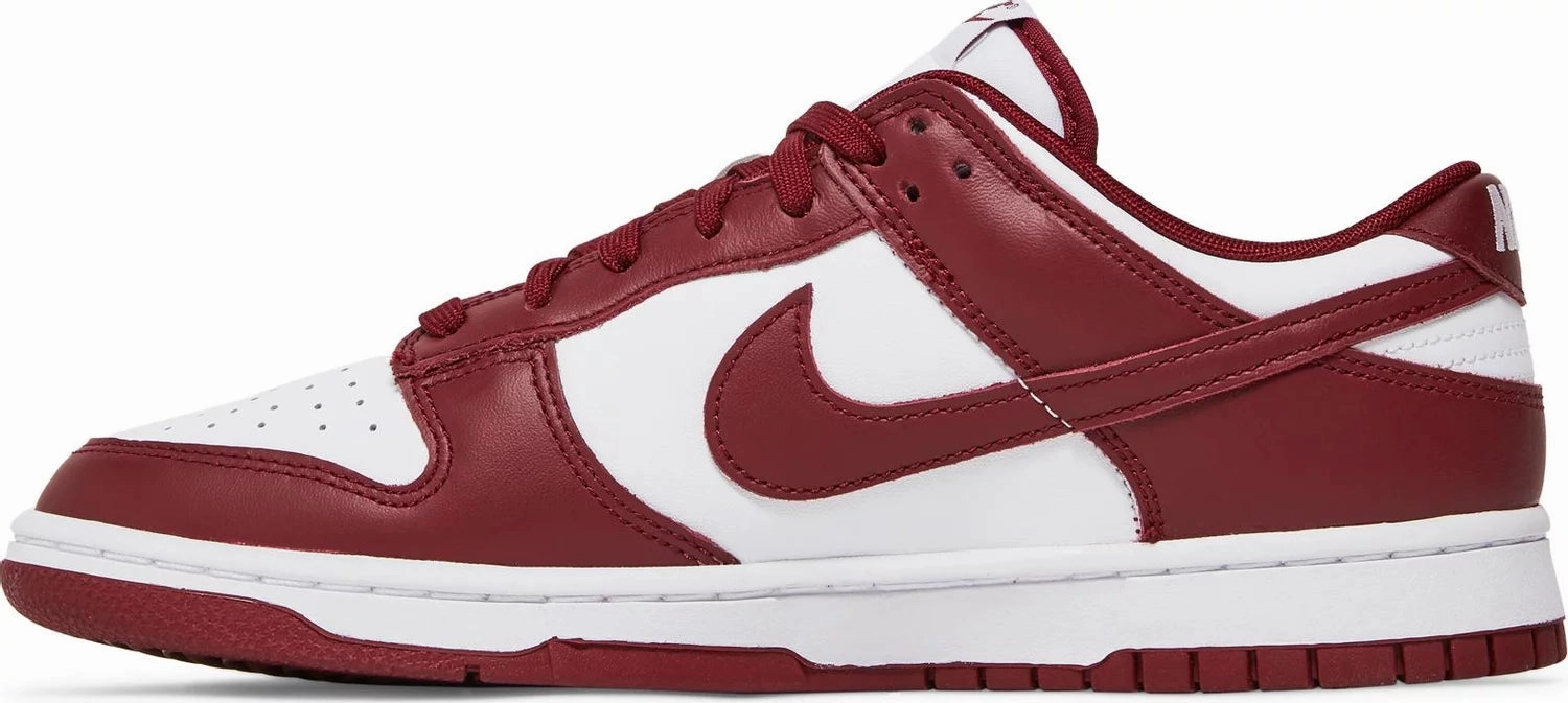 Steady Form Effortless support Nike Dunk Low Team Red
