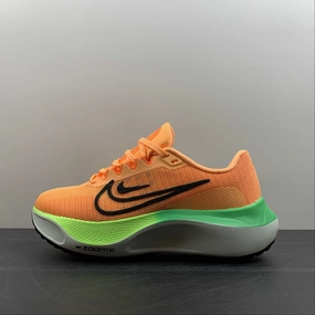 Flexible enough for stretching and plyometric drills Tread Power Zoom Fly 5 Orange White-Black DM8974-800