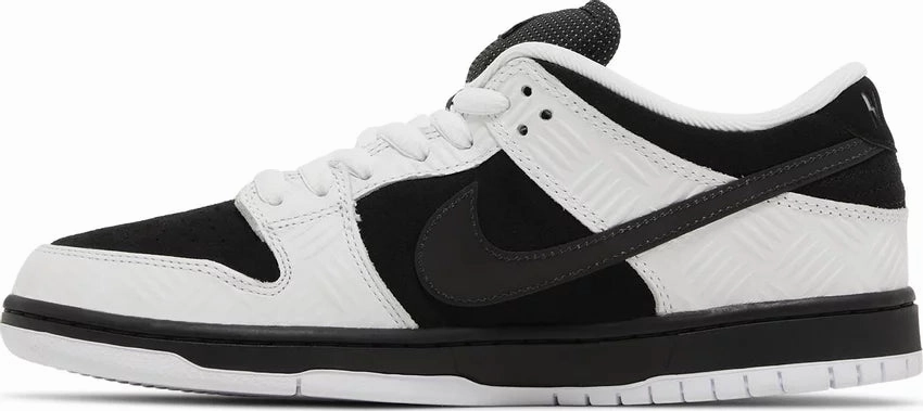 Nike Dunk Low SB X Tightbooth White Black Memory Foam Lining