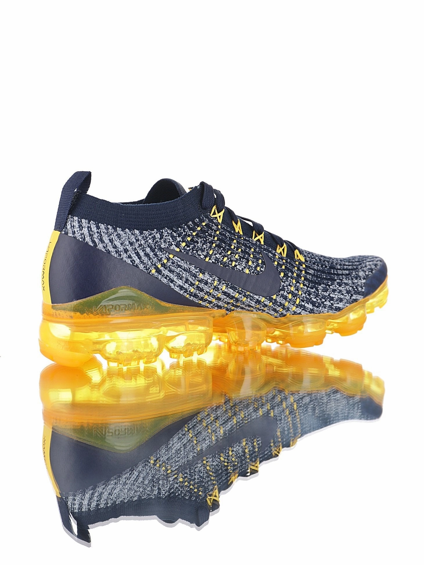 Stay Light City Ready Air VaporMax Flyknit 3.0  Noche Azul Gris Blanco Brillante Naranja