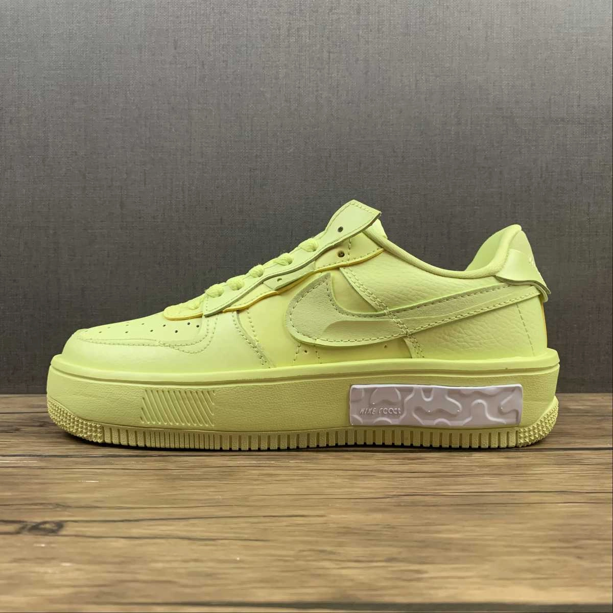 Cool Lifestyle Air Force 1 FONTANKA Yellow Strike Lt Lemon Twist DA7024-700