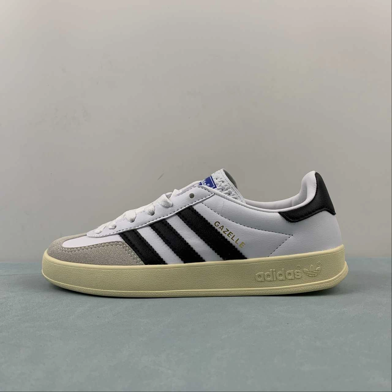 Open Space Adidas Gazelle Indoor White Black FV1242