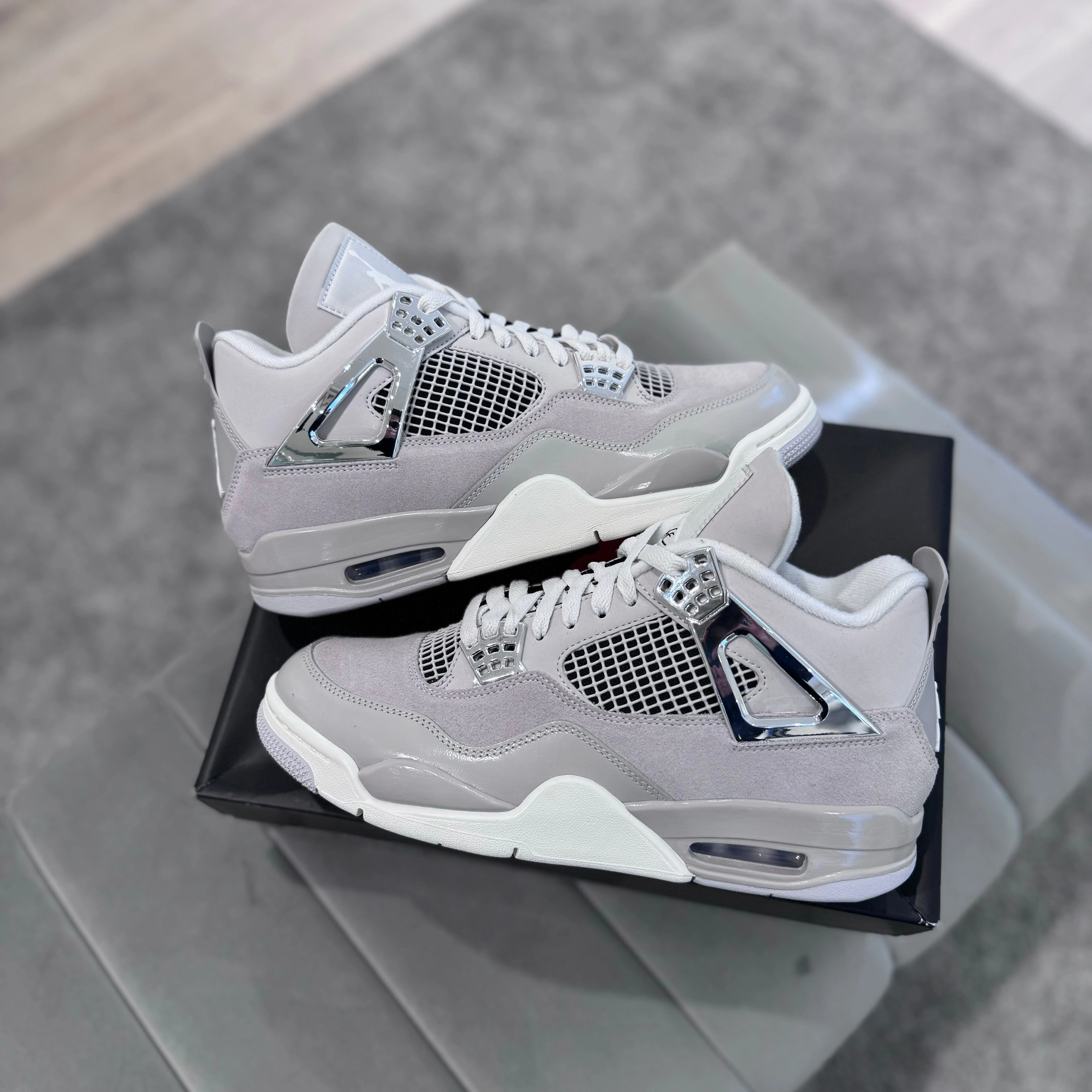 JORDAN 4 'FROZEN MOMENTS?? All Day Comfort Engineering