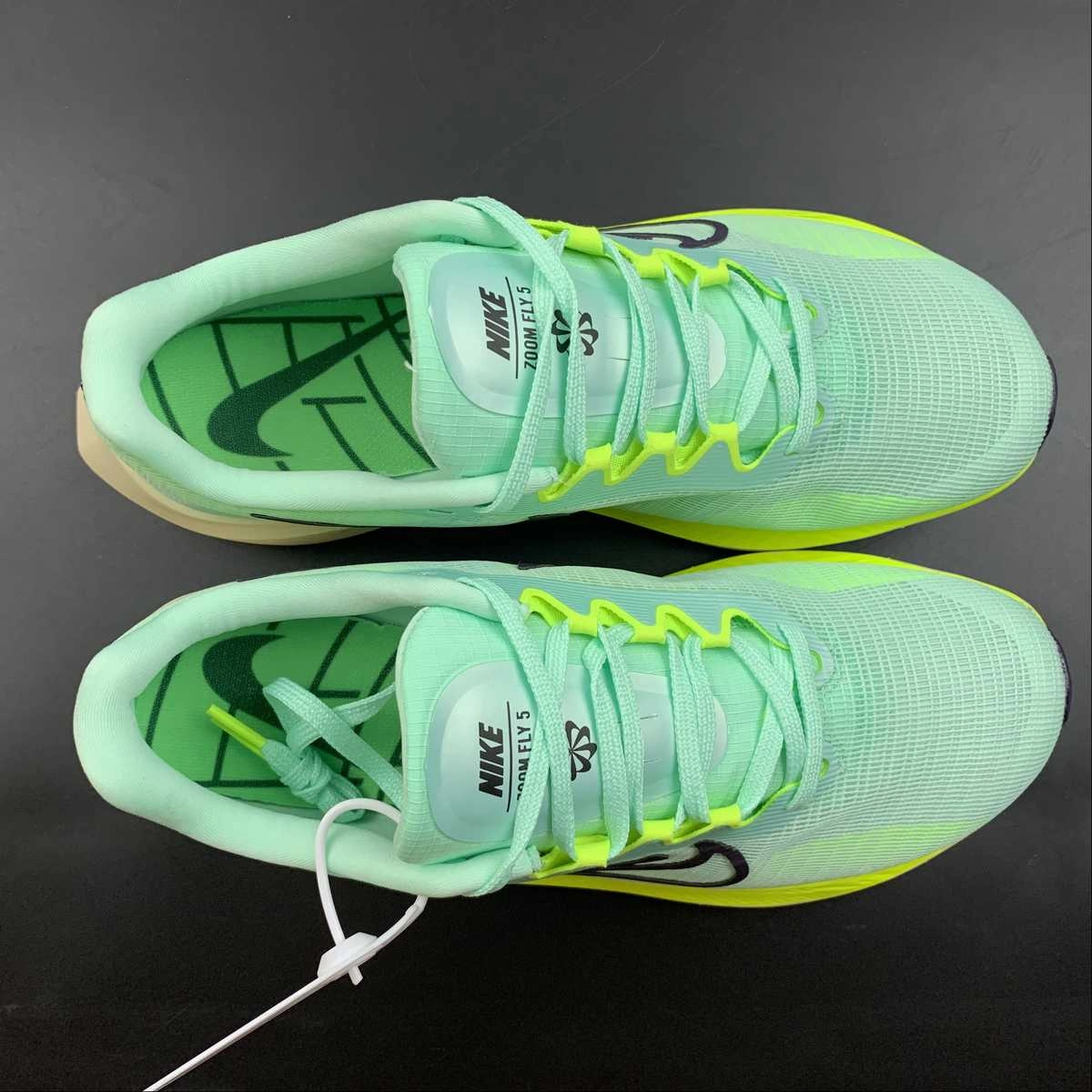 Urban Terrain Zoom Fly 5 Mint Foam Ghost Green Coconut Milk DM8968-300