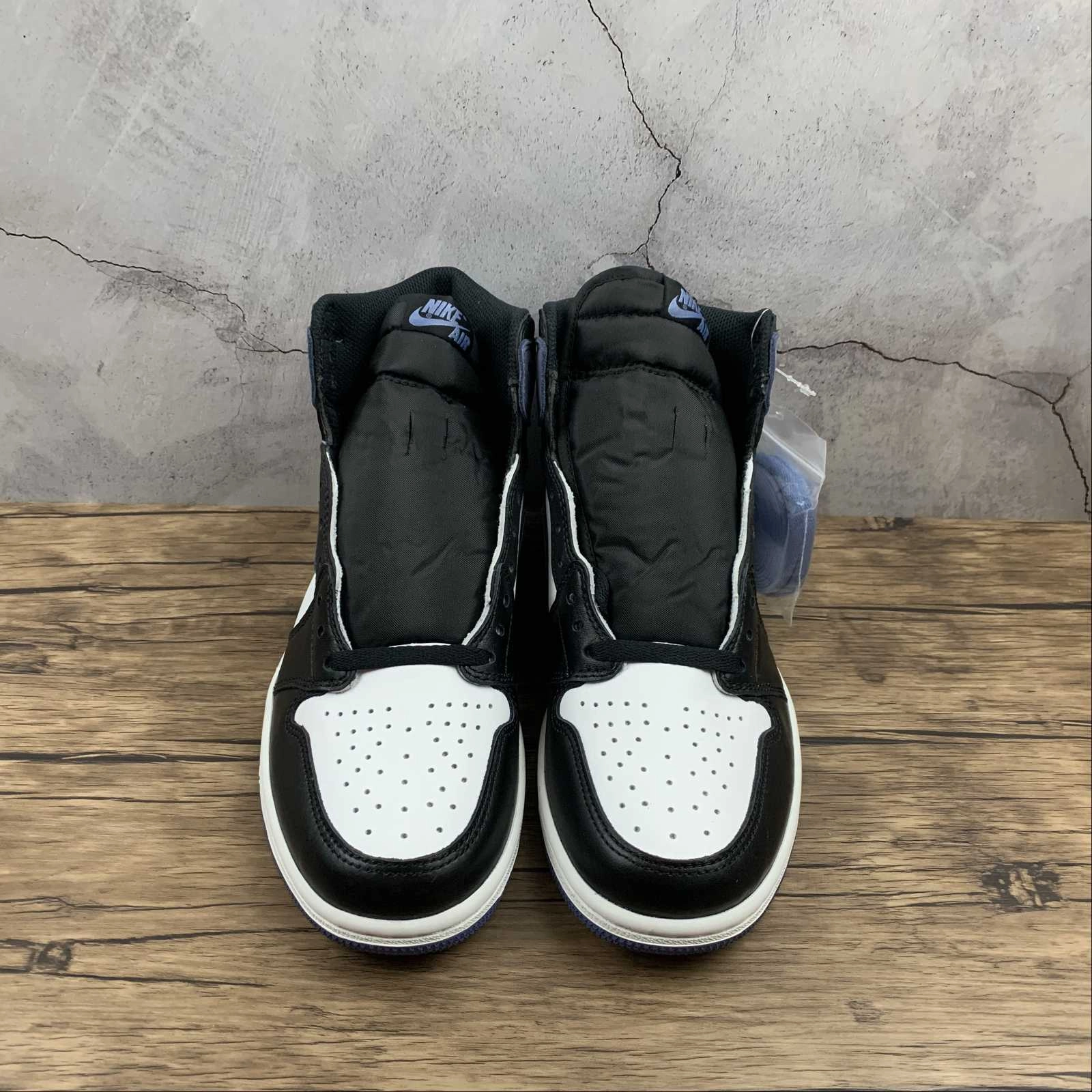 Lightweight Design Eco Conscious Packaging Air Jordan 1 Retro High OG Summit White Blue Moon-Black (2021) 555088-115