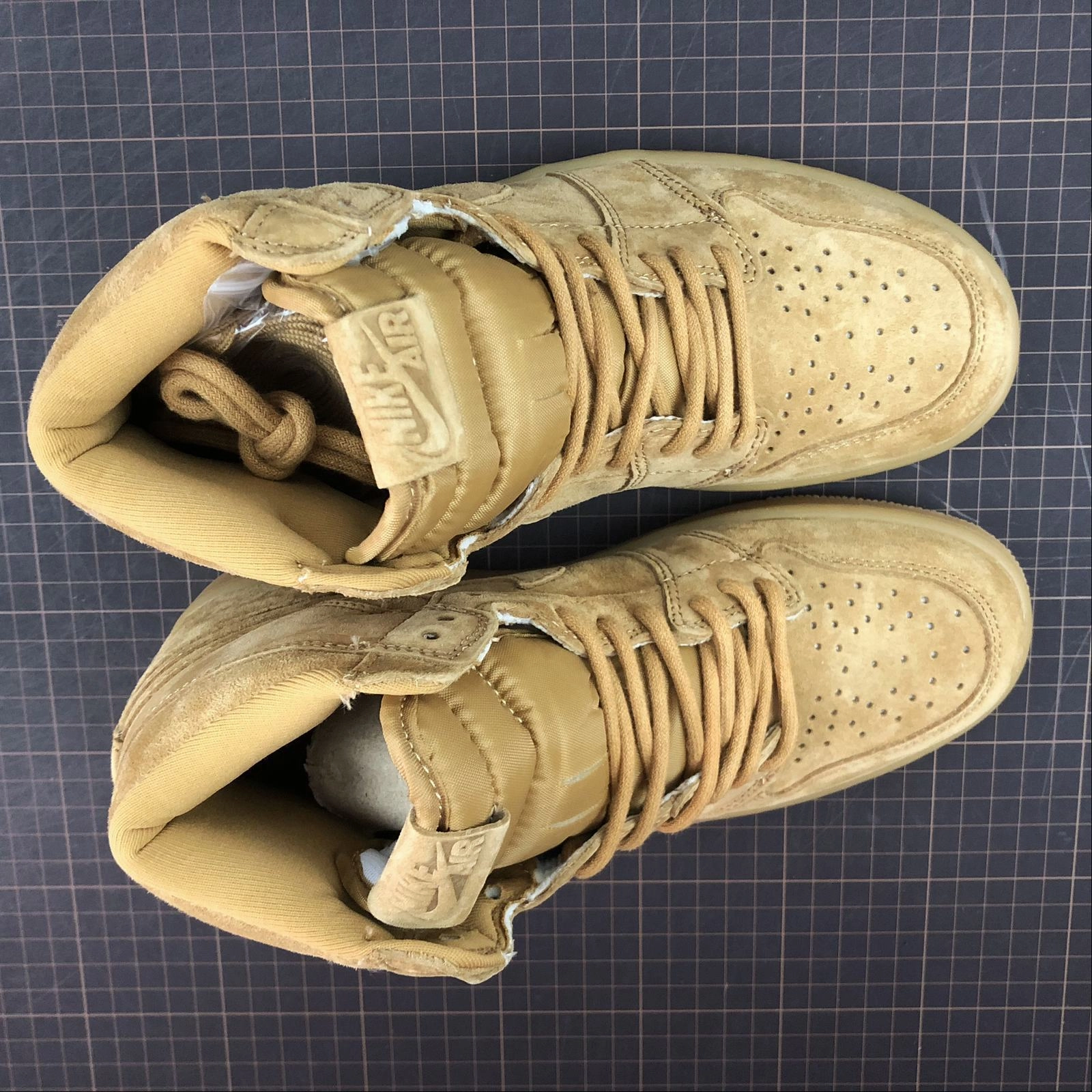Air Jordan 1 Retro High OG Wheat 555088-710 Power Stride Walk Safe