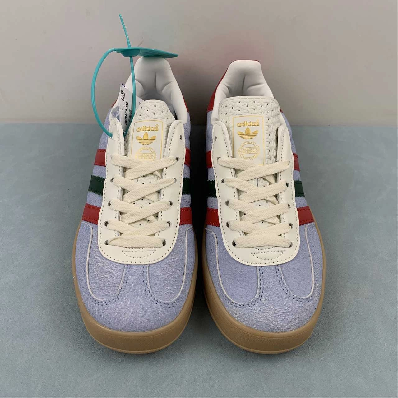 Coastal Mood Functional Look Adidas Gazelle Indoor Blue Dawn Collegiate Burgundy Core Green IG4994