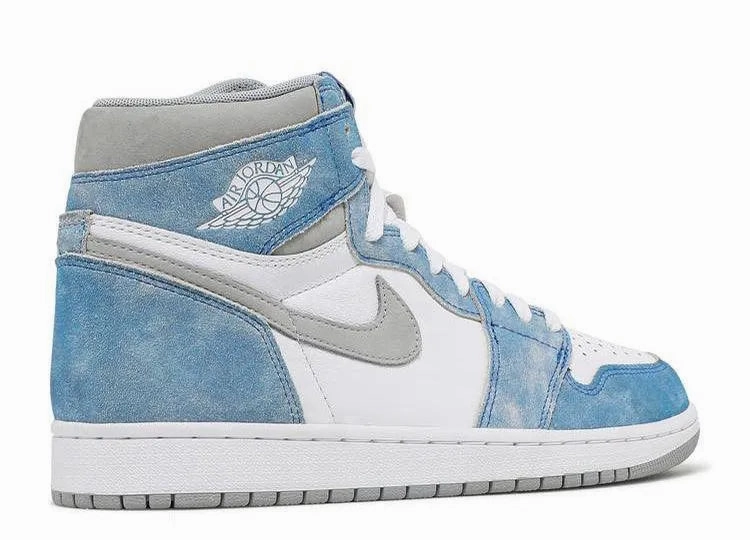 Minimal Design Air Jordan 1 High Hyper Royal