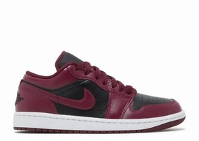 Air Jordan 1 Low Beetroot (W) Iconic Style Flex grooves