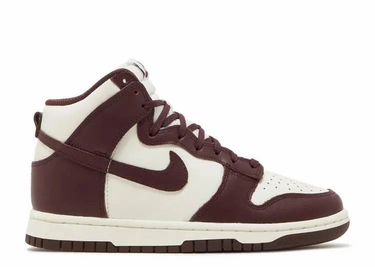 Smart Casual Nike Dunk High Burgundy Crush (W)