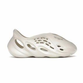 Light Travel YEEZY FOAMRUNNER 'SAND??