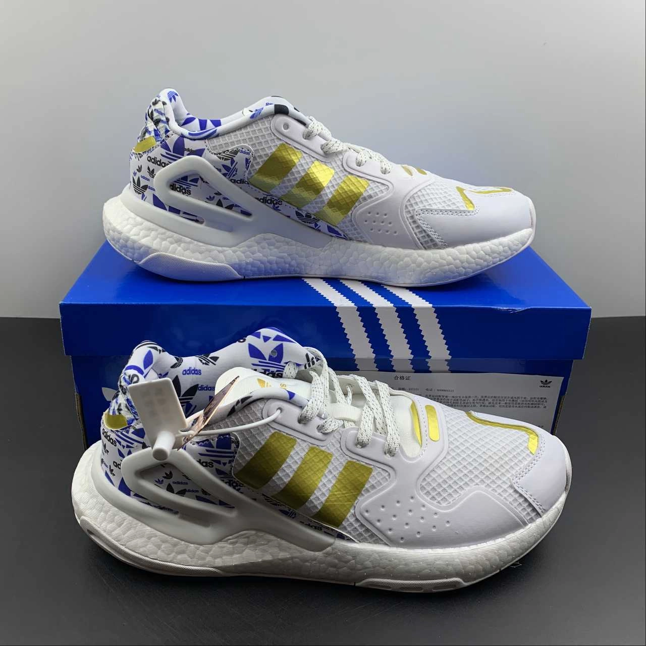 Adidas Day Jogger Boost White Blue Black FX6166 Competitive - running