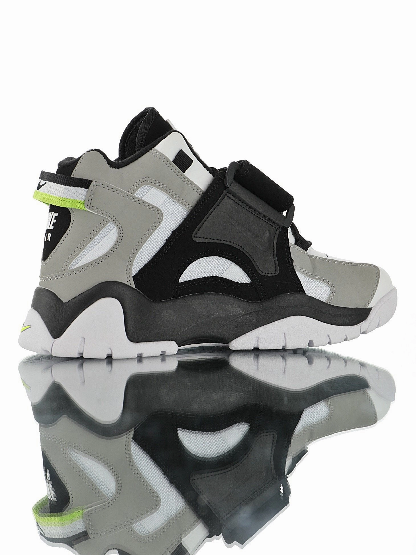 Low Top Air Barrage Mid QS White Black Grey Volt CD9329 009