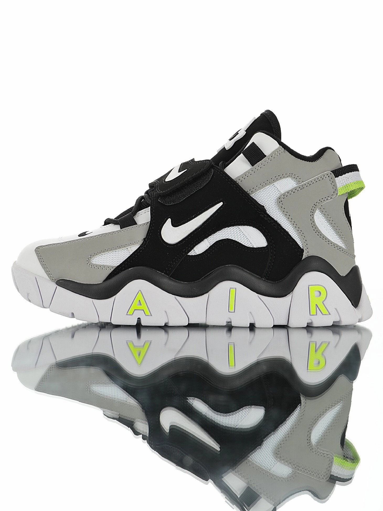 Air Barrage Mid QS White Black Grey Volt CD9329 009 Strap closure anti - microbial - protection shoes