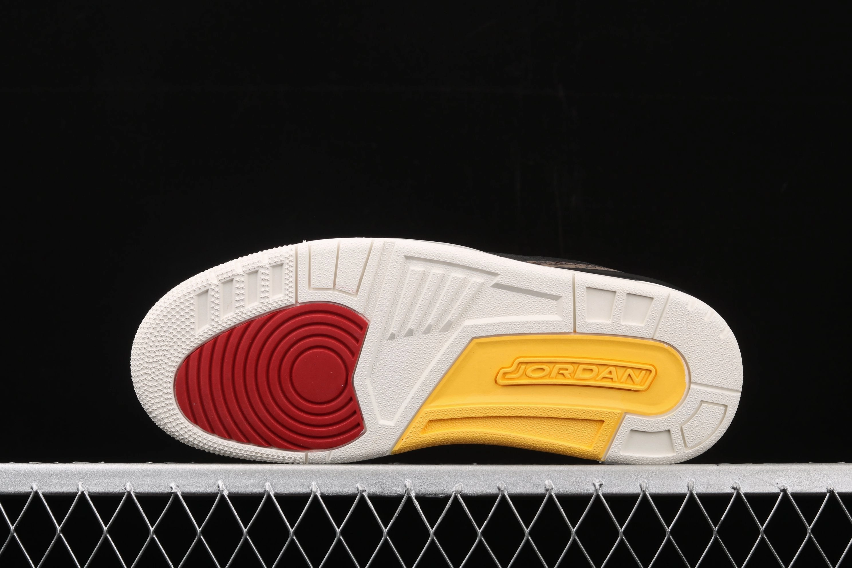 Air Jordan 3 Retro SE Animal Instinct 2.0 Negro Zoo Verde y Amarillo CV3583-003 Stretch fit