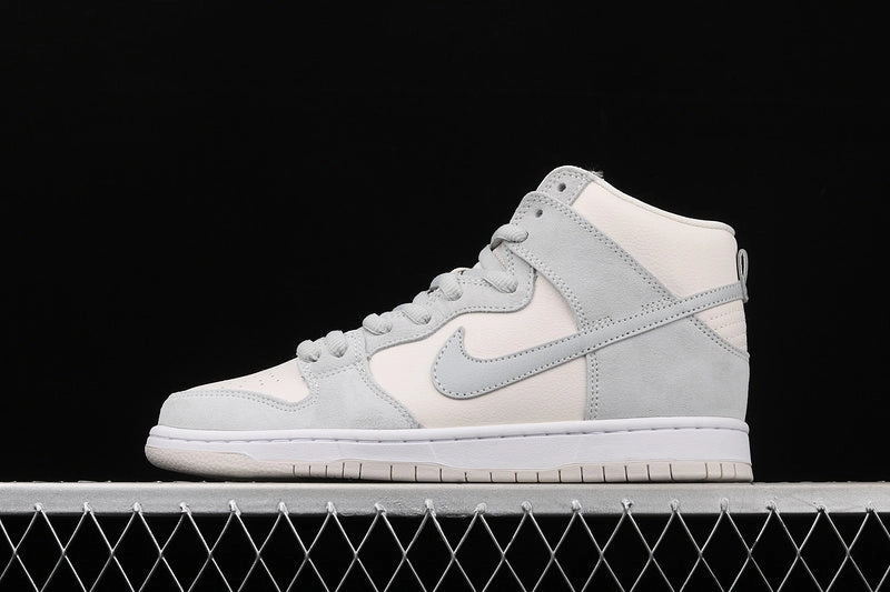 Rubber Tread SB Dunk High Trd White Jade