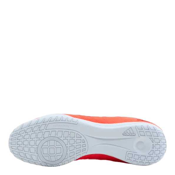 Super Sala Solar Red / Cloud White / Iron Metallic