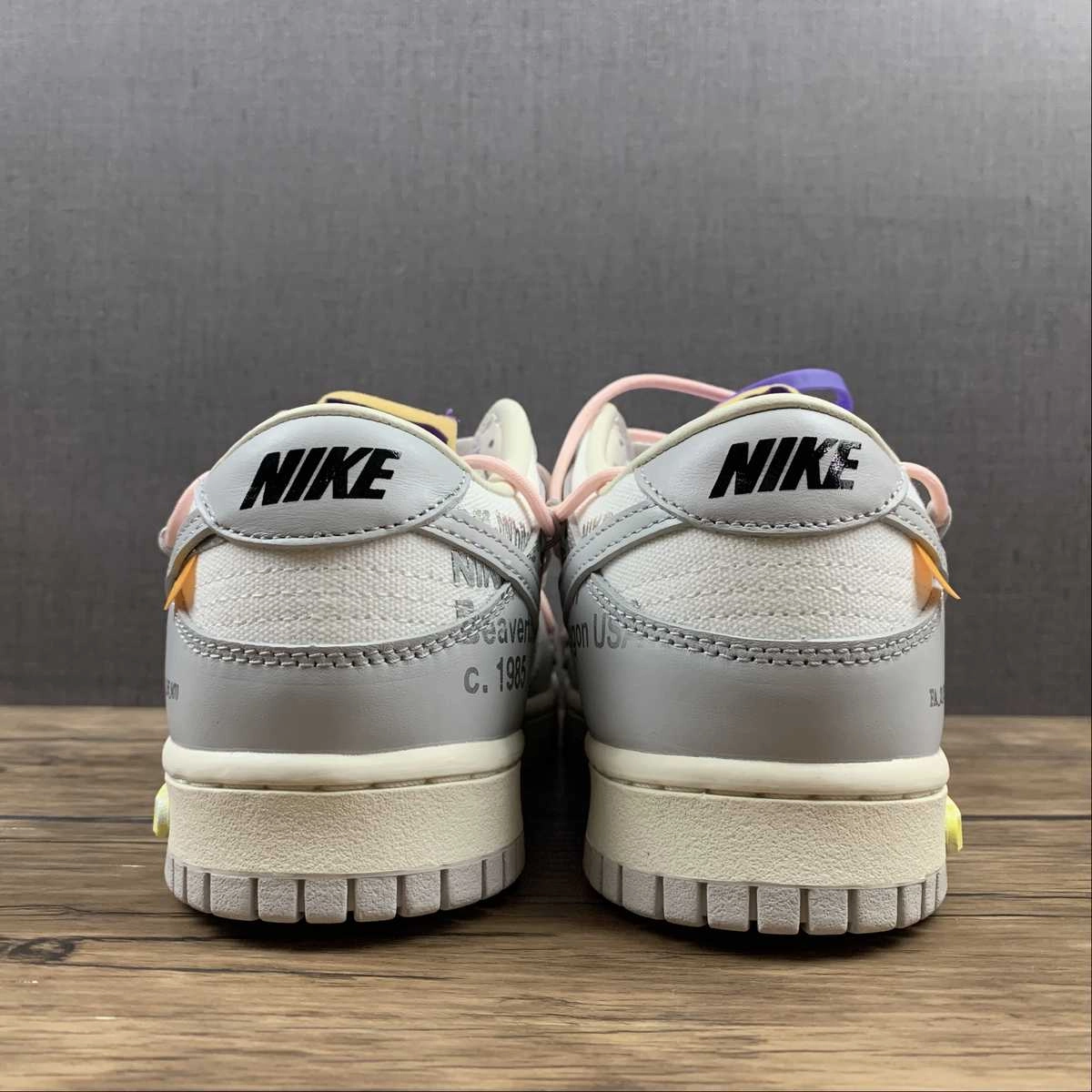 Vapor Wick Fabric Balanced Build Dunk Low X Off-White 'Lote 24 de 50' DM1602-119