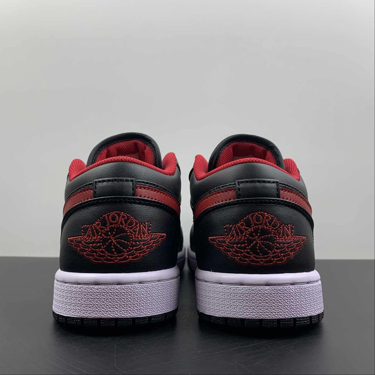 Hybrid Wear Air Jordan 1 Low Little Black and Red Toes 553558-063